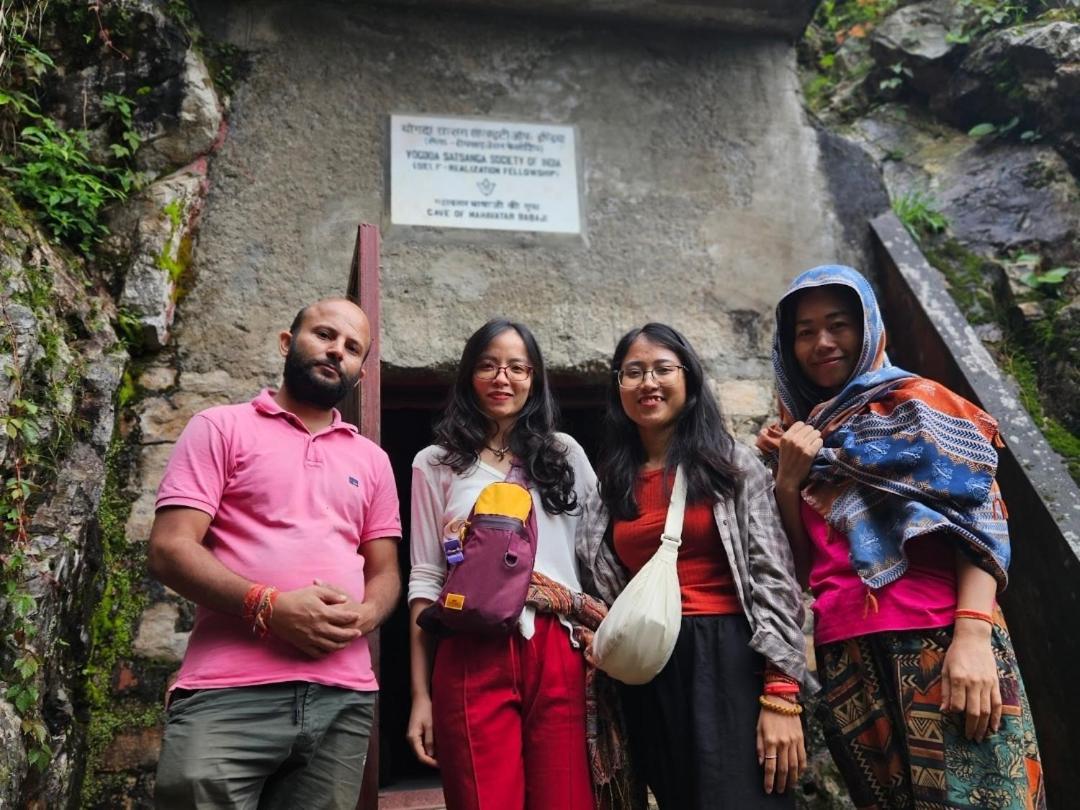 Katyuri Kings Divine Stay- Babaji'S Cave Dwarahat Luaran gambar