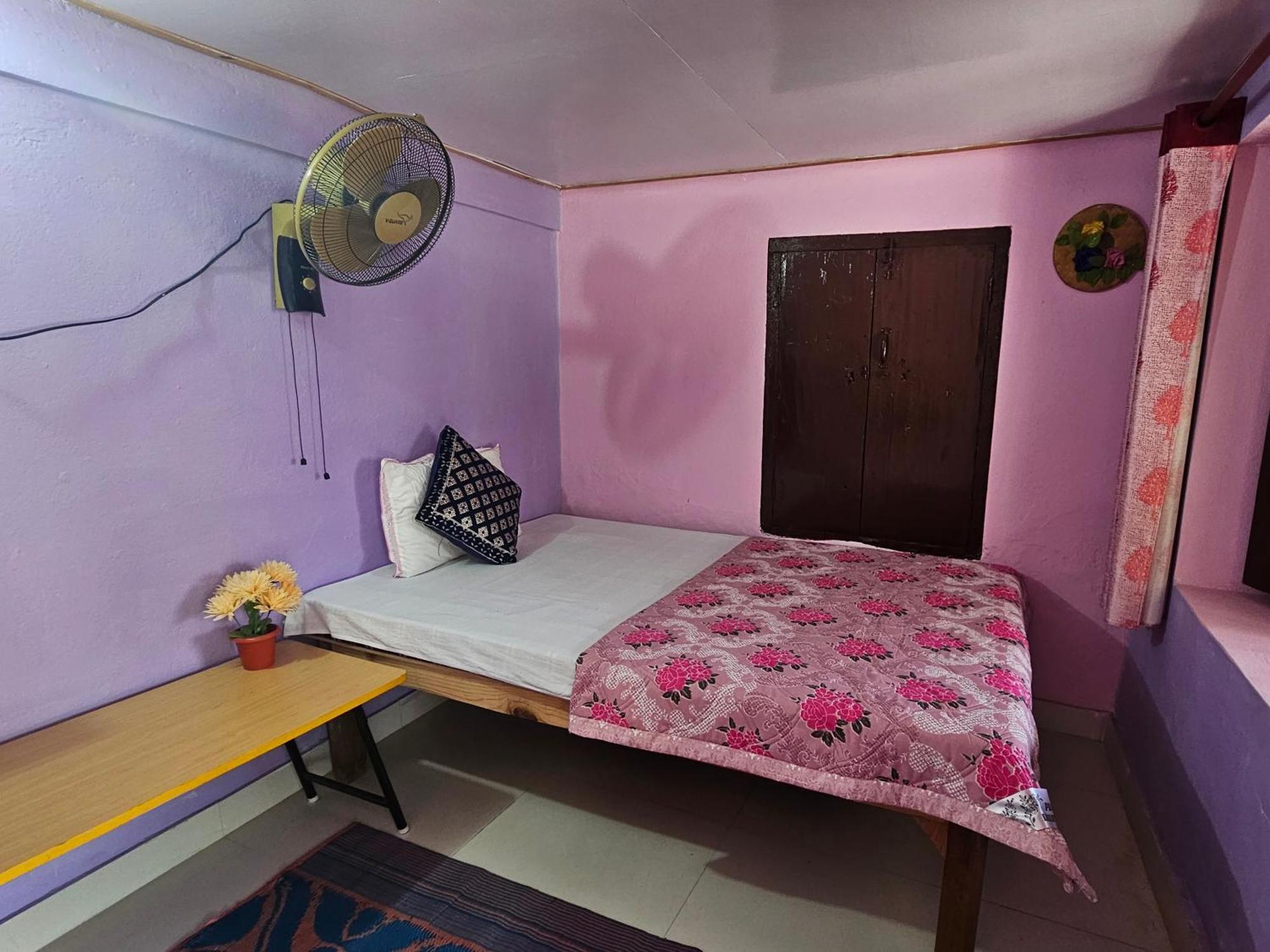 Katyuri Kings Divine Stay- Babaji'S Cave Dwarahat Bilik gambar
